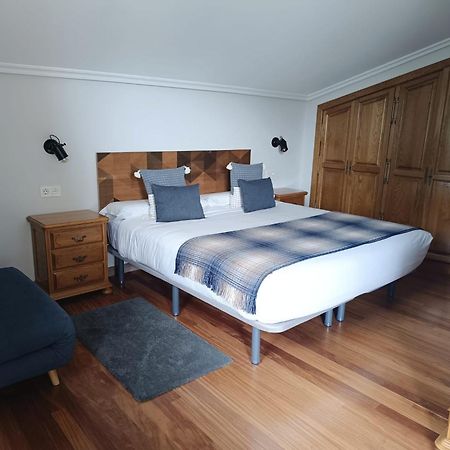 Casa Rural La Palmera - Landetxea Lasarte Oria Exterior foto