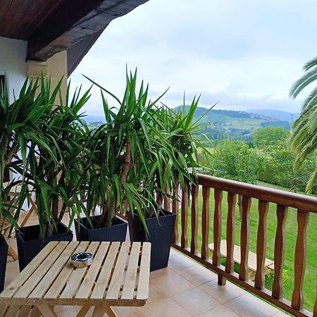 Casa Rural La Palmera - Landetxea Lasarte Oria Exterior foto